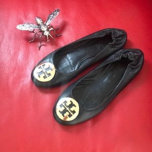 Tory Burch 7,5 all leather black gold  flats shoes